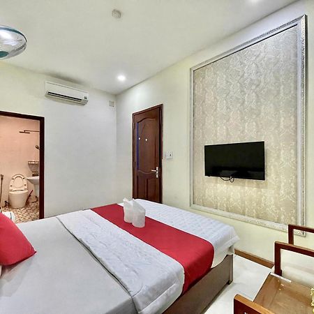 Nhu Y Hotel Thành Pho Ho Chí Minh Esterno foto