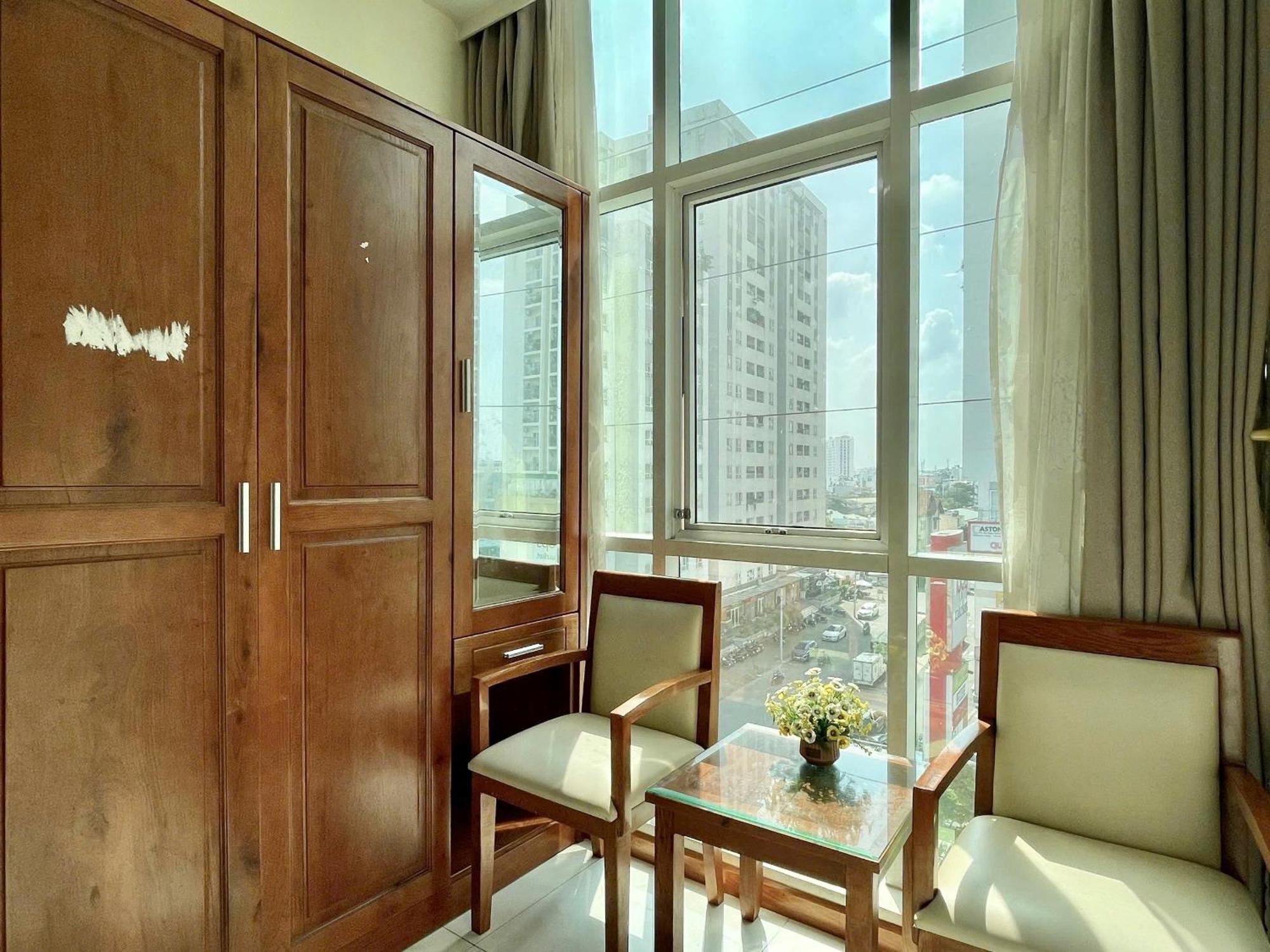 Nhu Y Hotel Thành Pho Ho Chí Minh Esterno foto