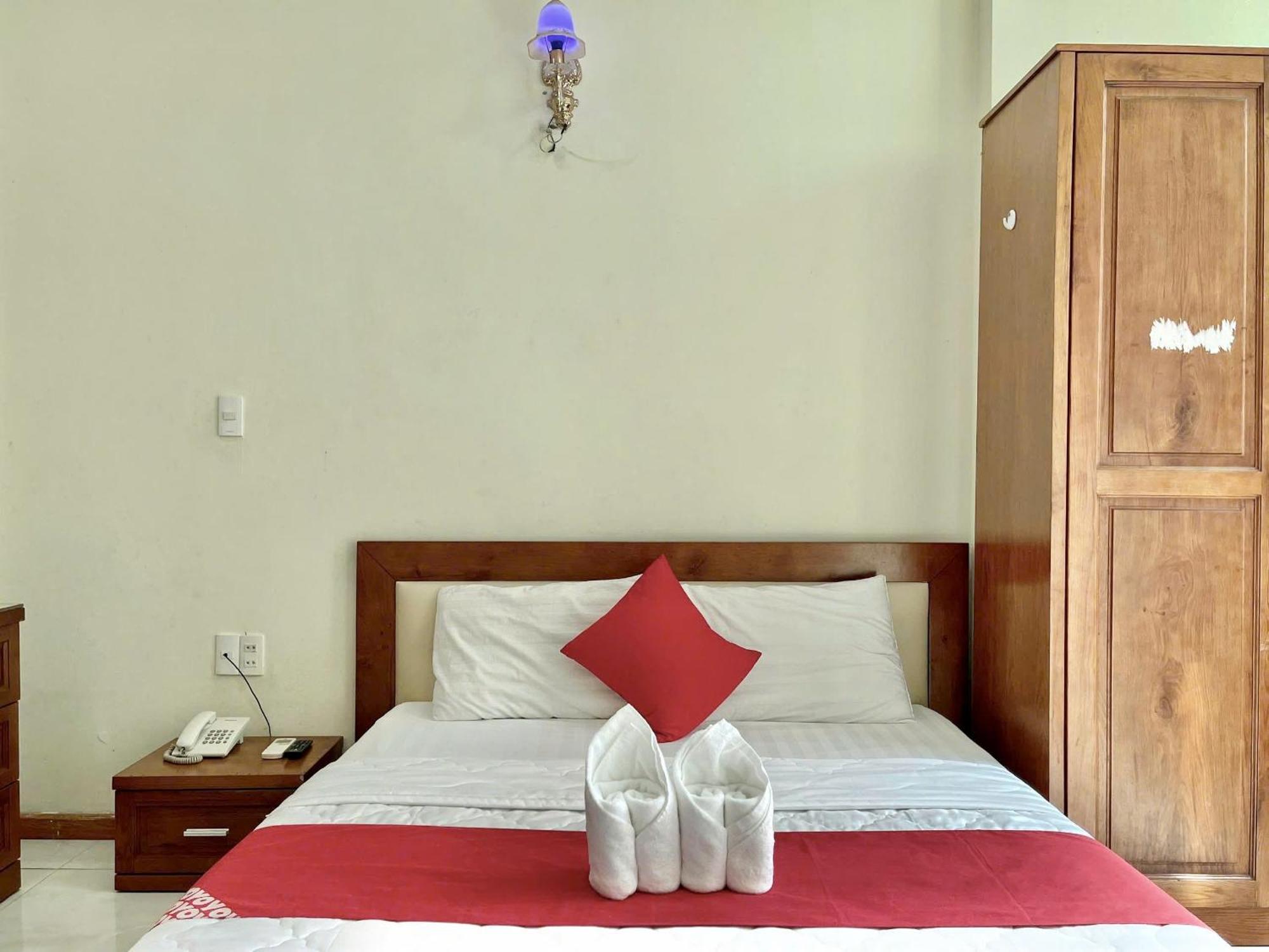 Nhu Y Hotel Thành Pho Ho Chí Minh Esterno foto