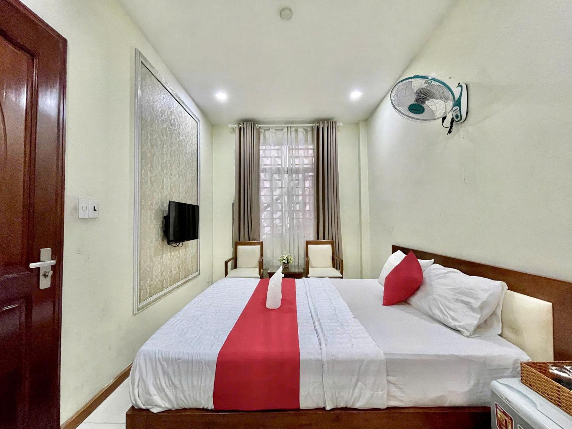Nhu Y Hotel Thành Pho Ho Chí Minh Esterno foto